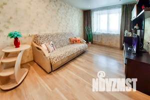 1-к квартира, посуточно, 43м2, 1/12 этаж