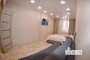 1-к квартира, посуточно, 44м2, 1/1 этаж