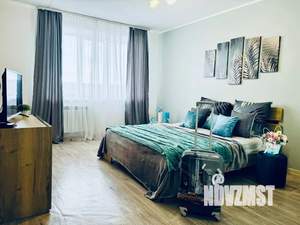 1-к квартира, посуточно, 42м2, 6/13 этаж