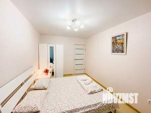 2-к квартира, посуточно, 85м2, 8/17 этаж