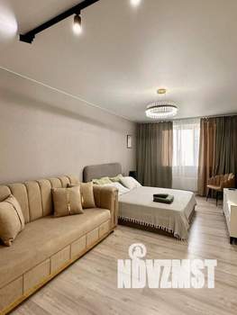 2-к квартира, посуточно, 68м2, 1/1 этаж