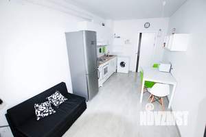 1-к квартира, посуточно, 42м2, 3/7 этаж