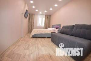 1-к квартира, посуточно, 45м2, 1/18 этаж