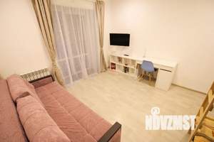 1-к квартира, посуточно, 42м2, 3/7 этаж