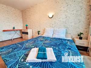 1-к квартира, посуточно, 60м2, 1/1 этаж