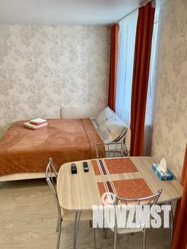 Студия квартира, посуточно, 32м2, 6/18 этаж