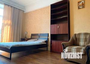 3-к квартира, посуточно, 98м2, 3/4 этаж