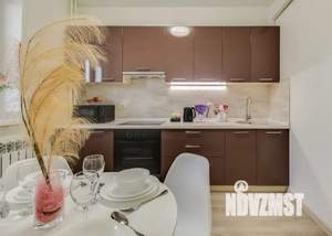 1-к квартира, посуточно, 37м2, 3/17 этаж