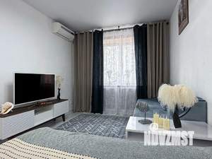 1-к квартира, посуточно, 37м2, 2/14 этаж