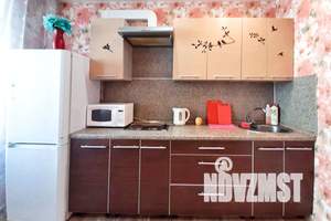 1-к квартира, посуточно, 43м2, 1/12 этаж