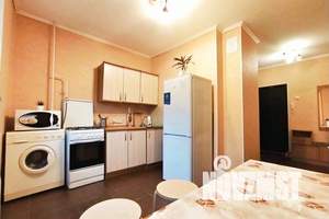 1-к квартира, посуточно, 39м2, 4/9 этаж