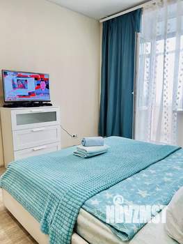 Студия квартира, посуточно, 60м2, 15/18 этаж