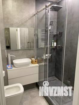 Студия квартира, посуточно, 35м2, 13/17 этаж