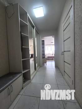 Студия квартира, посуточно, 30м2, 10/17 этаж