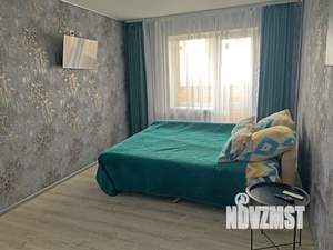 1-к квартира, посуточно, 41м2, 12/19 этаж