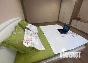 2-к квартира, посуточно, 75м2, 4/10 этаж