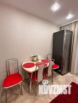 1-к квартира, посуточно, 38м2, 2/19 этаж