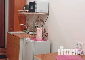 Студия квартира, посуточно, 10м2, 1/4 этаж