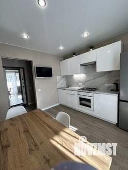 1-к квартира, посуточно, 38м2, 18/18 этаж