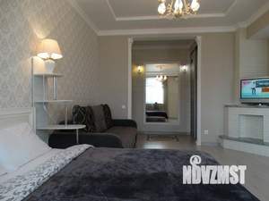 1-к квартира, посуточно, 43м2, 1/1 этаж