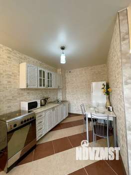 Студия квартира, на длительный срок, 43м2, 4/17 этаж