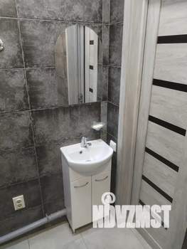 1-к квартира, посуточно, 35м2, 1/18 этаж