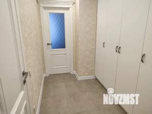 Студия квартира, посуточно, 32м2, 12/19 этаж