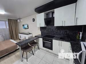 Студия квартира, посуточно, 30м2, 10/17 этаж