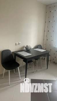 1-к квартира, посуточно, 40м2, 14/17 этаж