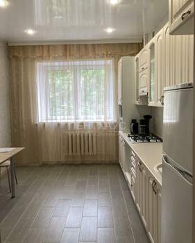 1-к квартира, на длительный срок, 48м2, 4/5 этаж