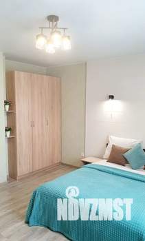 1-к квартира, посуточно, 39м2, 12/18 этаж