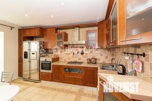 3-к квартира, на длительный срок, 105м2, 1/6 этаж