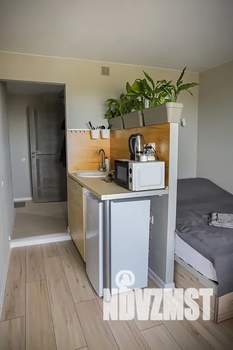 Студия квартира, посуточно, 27м2, 19/19 этаж