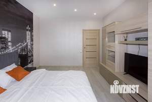 1-к квартира, посуточно, 35м2, 7/17 этаж