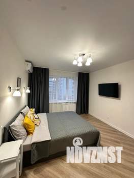 1-к квартира, посуточно, 37м2, 9/12 этаж