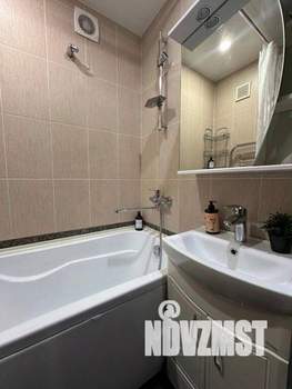 1-к квартира, посуточно, 40м2, 1/1 этаж