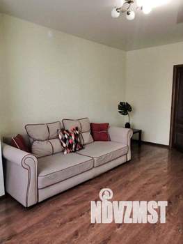 2-к квартира, посуточно, 75м2, 1/1 этаж