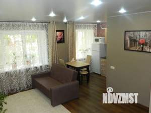 Студия квартира, посуточно, 33м2, 1/5 этаж