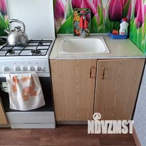 1-к квартира, посуточно, 31м2, 9/9 этаж