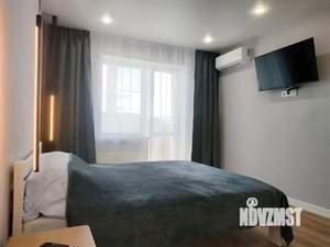 1-к квартира, посуточно, 38м2, 8/17 этаж