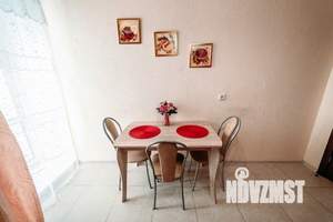 1-к квартира, посуточно, 45м2, 1/1 этаж