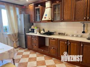 2-к квартира, посуточно, 60м2, 2/10 этаж