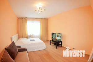 1-к квартира, посуточно, 40м2, 7/18 этаж