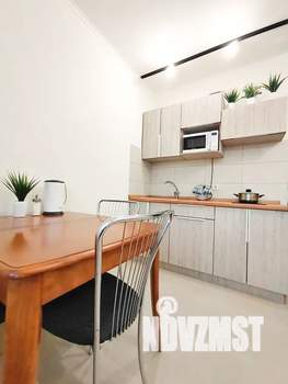 1-к квартира, посуточно, 40м2, 3/17 этаж