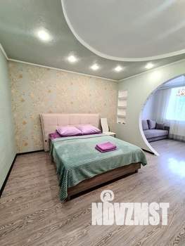 2-к квартира, посуточно, 78м2, 4/4 этаж