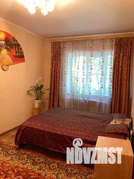 2-к квартира, посуточно, 50м2, 1/2 этаж