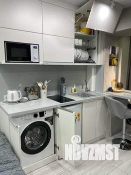 Студия квартира, посуточно, 35м2, 13/17 этаж