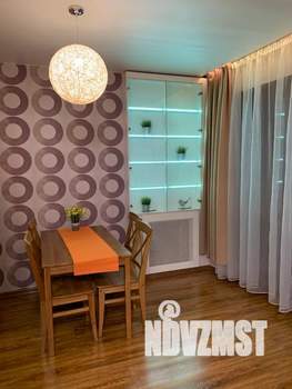 Студия квартира, посуточно, 42м2, 9/9 этаж