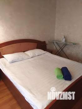 1-к квартира, посуточно, 44м2, 9/15 этаж