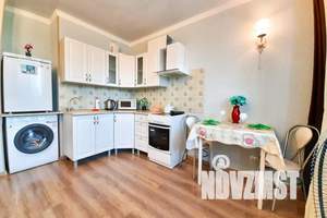 1-к квартира, посуточно, 33м2, 2/9 этаж